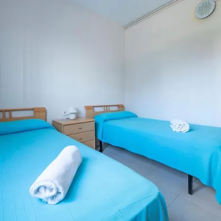 R113 Beachfront Romeu