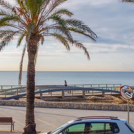 Apartment R113 Beachfront Romeu
