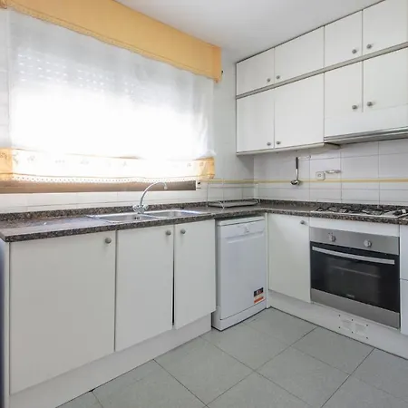 R113 Beachfront Romeu * Calafell