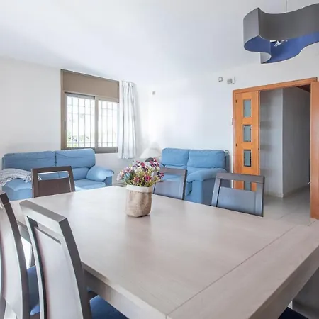 Apartment R113 Beachfront Romeu *